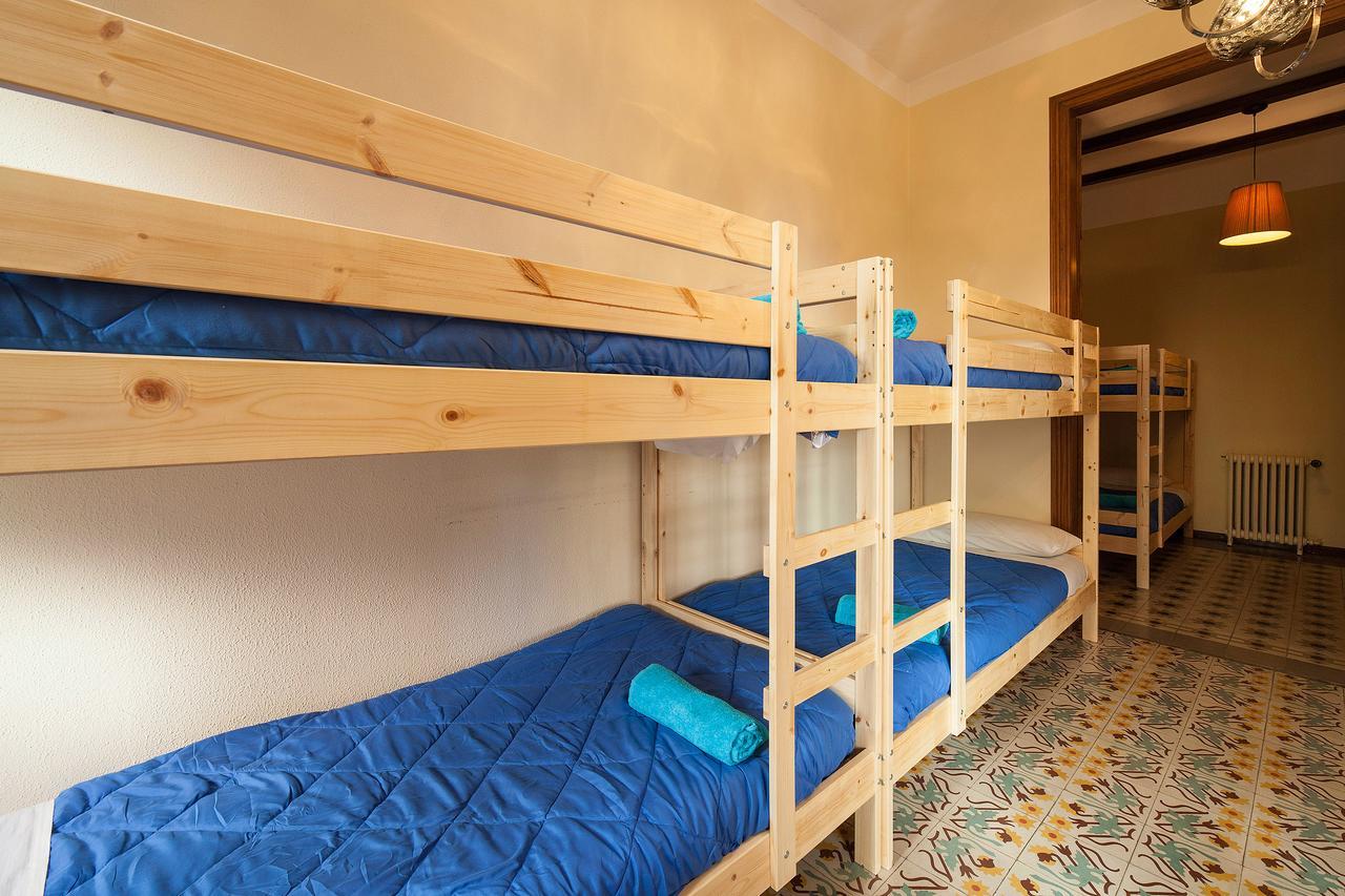 Bed In Bed & Breakfast Gerona